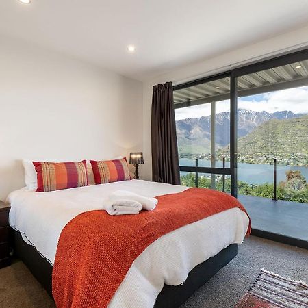 Villa Okataina - Means Place Of Laughter, Luxury Retreat à Queenstown Extérieur photo