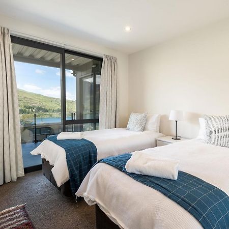 Villa Okataina - Means Place Of Laughter, Luxury Retreat à Queenstown Extérieur photo